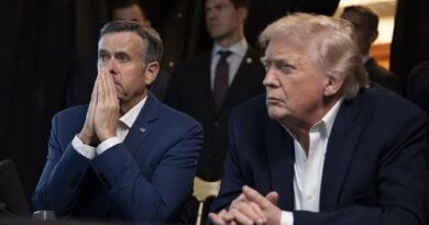 Smascherato: Presidente Trump, presuntuoso e pretenzioso