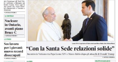 Front page of Corriere Canadese featuring Pope Francis shaking hands with Marco Rubio in the Vatican; main headline about solid relations.