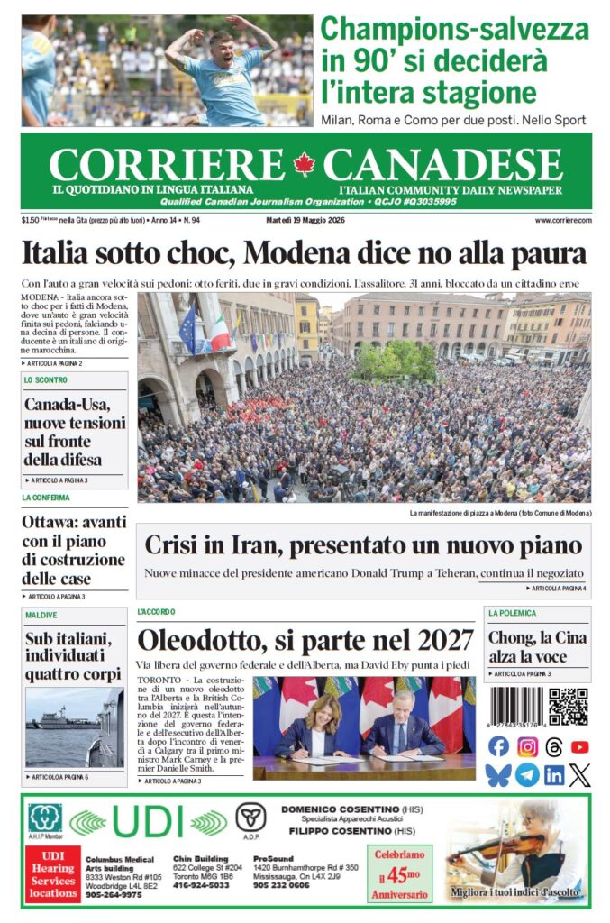 Front page of the Corriere Canadese newspaper showing a large crowd gathered in a square in Modena, beneath the bold Italian headline 'Italia sotto choc, Modena dice no alla paura' and a banner with green masthead.