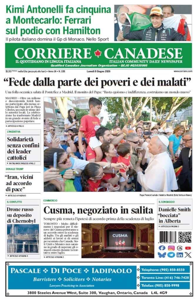 Front page of Corriere Canadese with a large photo of Pope greeting a crowd in Madrid and the headline 'Fede dalla parte dei poveri e dei malati'