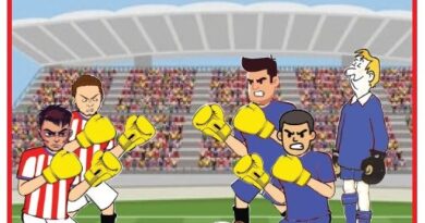Cartoon: Paraguay vs France, soccer players wearing boxing gloves on a pitch with a stadium crowd; caption 'Calcio o boxing?'